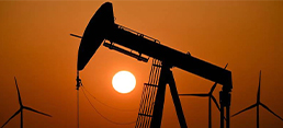 Oil Prices Swing Amid Worsening Ukraine Crisis, Libya Output Halt and China's Covid Curbs